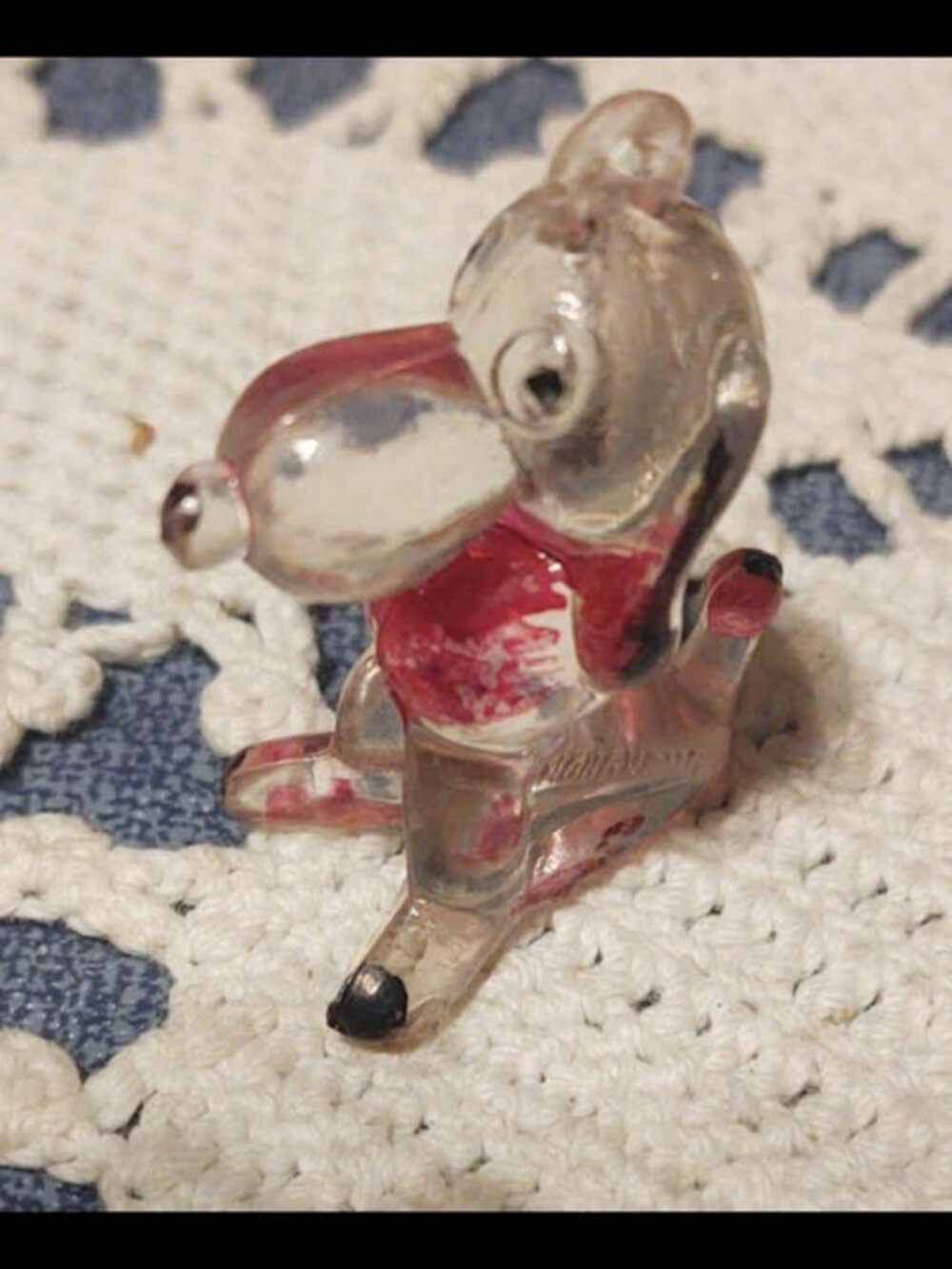 Vintage Acrylic Snoopy # 108